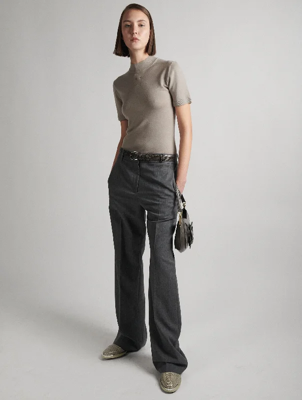 Pantalon taille basse en gabardine de laine gris