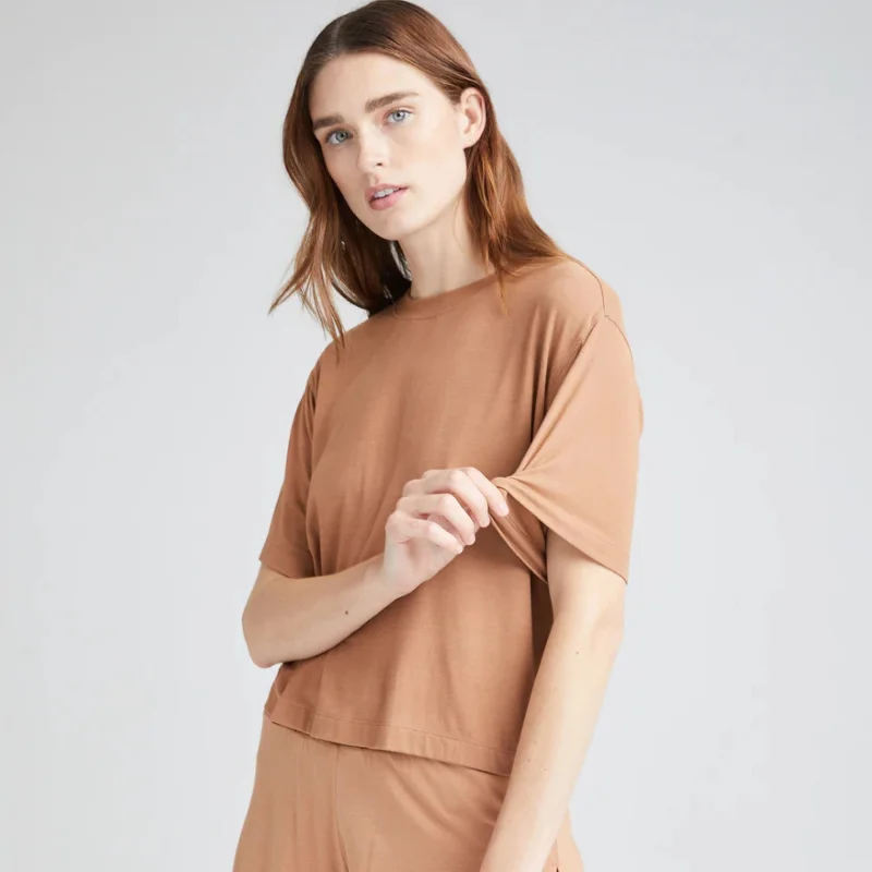 Relaxed Crop Tee (Mocha Mousse)