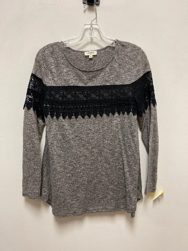 Top Long Sleeve By Umgee In Grey, Size: S